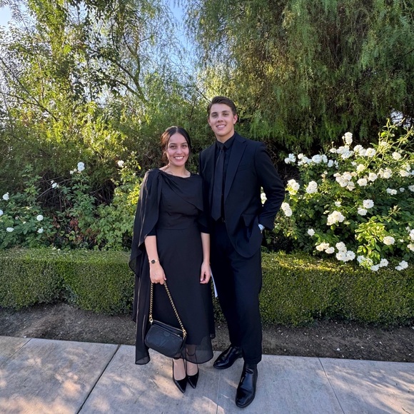 Welcome🌻 - Picture 2 of 3